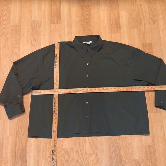 Athleta Cropped Stretch Tech Top Womens XL Green Button Up Long Sleeve - Picture 2 of 6